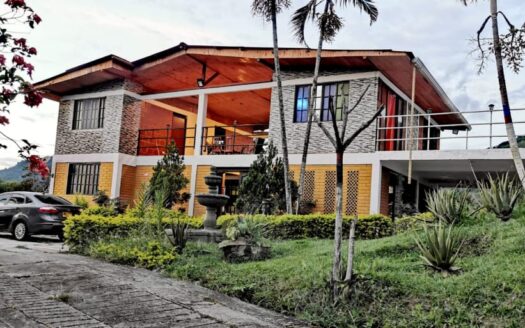 Casa Campestre – Combia