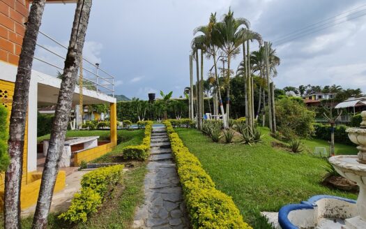 Casa Campestre – Combia